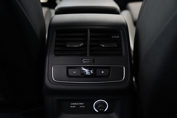 Audi A5 Sportback 40 TFSI Launch edition Sport S-Line Ambient Light NAP!