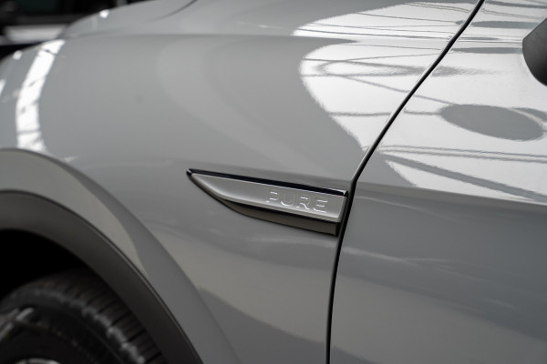 Volkswagen ID.4 Pure Performance Navi Climate Warmtepomp PDC 19" LM velgen Climate  BTW auto!