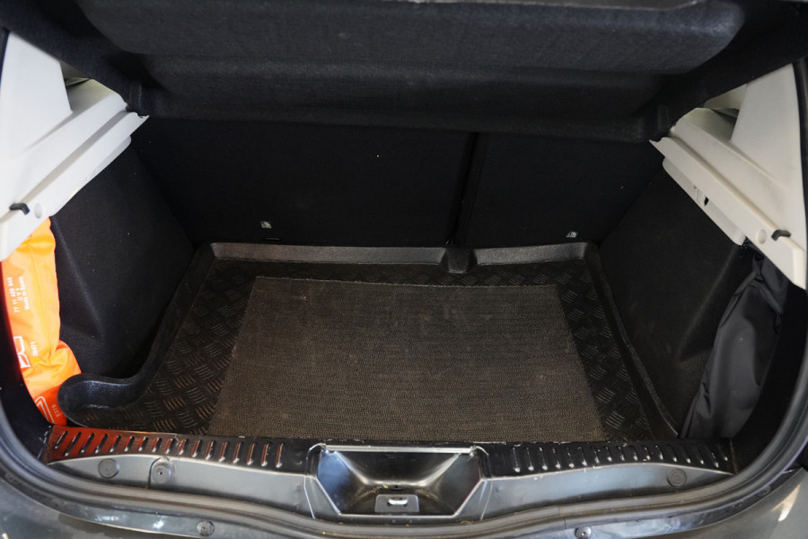 Dacia Sandero 0.9 TCe SL Stepway Automaat Achteruitrijcamera ALL Season Banden