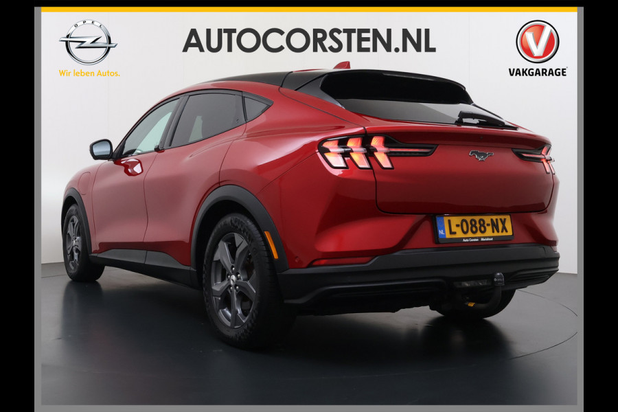 Ford Mustang Mach-E Extended RWD 98kWh SOH 94% Trekhaak Adap.Cruise B&O-Audio Leder 360°Camera Stoel+Stuurverwarming Navi Ecc Apple Carplay A Lmv 18" Privacy Glas Pdc Voorruitverwarming DAB Elek.Achterklep Keyless Dodehoekwaarschuwing 1e Eigenaar 750KG Trekgewicht Origineel Nederlandse Auto