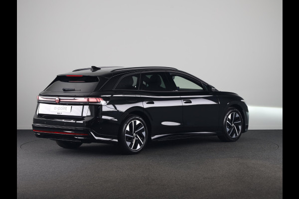 Volkswagen ID.7 Limited Edition Plus 86 kWh accu, 210 kW / 286 PK Elektrische stoelen | 360 Camera | Carplay