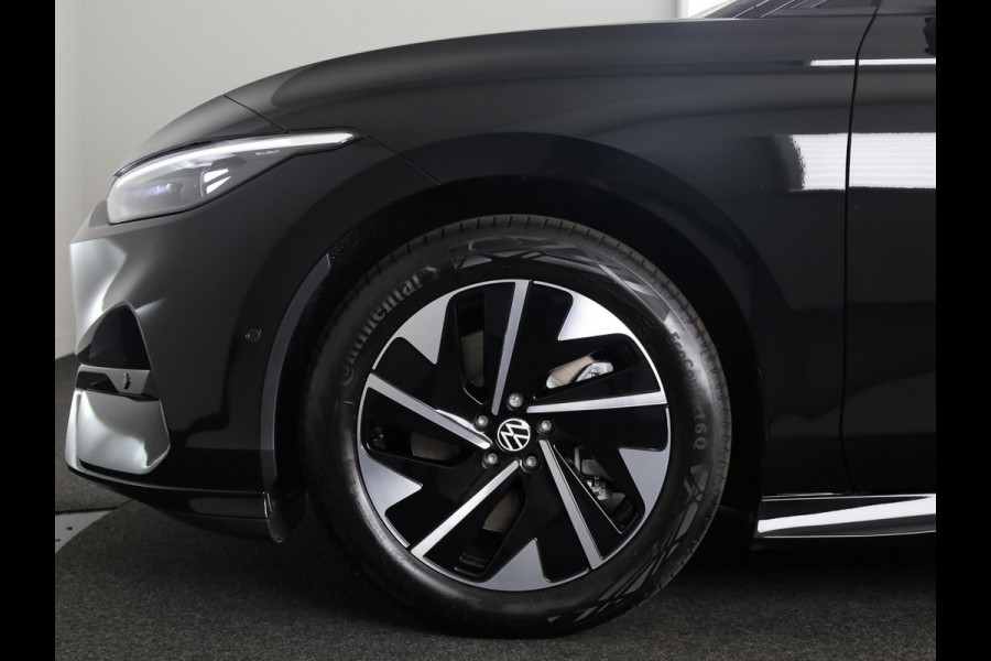 Volkswagen ID.7 Limited Edition Plus 86 kWh accu, 210 kW / 286 PK Elektrische stoelen | 360 Camera | Carplay