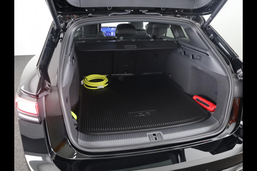 Volkswagen ID.7 Limited Edition Plus 86 kWh accu, 210 kW / 286 PK Elektrische stoelen | 360 Camera | Carplay