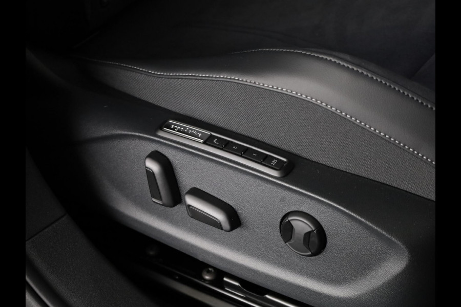 Volkswagen ID.7 Limited Edition Plus 86 kWh accu, 210 kW / 286 PK Elektrische stoelen | 360 Camera | Carplay