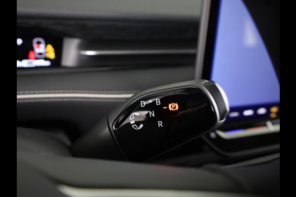 Volkswagen ID.7 Limited Edition Plus 86 kWh accu, 210 kW / 286 PK Elektrische stoelen | 360 Camera | Carplay