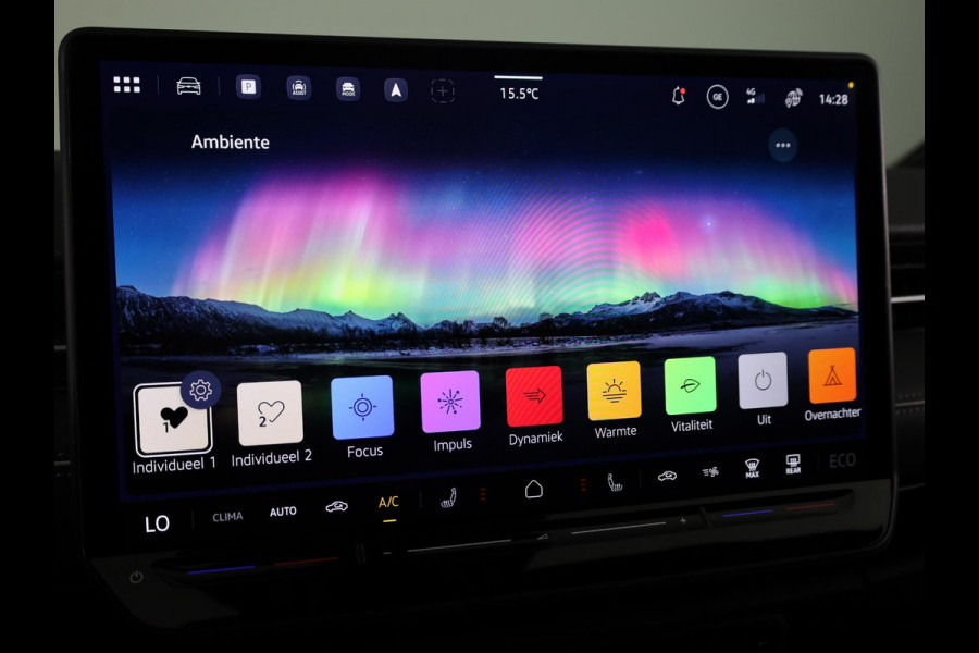Volkswagen ID.7 Limited Edition Plus 86 kWh accu, 210 kW / 286 PK Elektrische stoelen | 360 Camera | Carplay