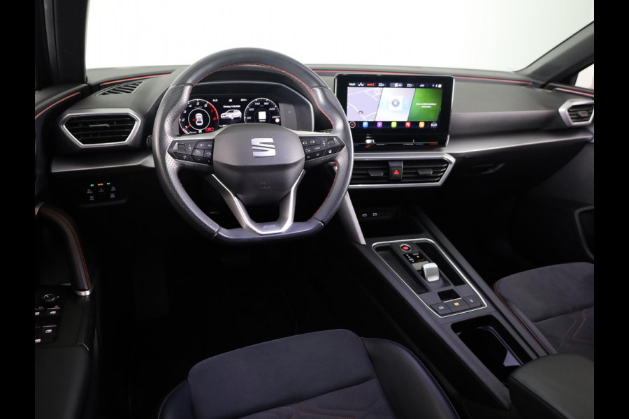 Seat Leon 1.5 eTSI FR Business Intense 150 pk Automaat | Navigatie | Parkeersensoren (Park assist) | Achteruitrijcamera | Elektr. bestuurdersstoel met geheugen | Keyless | Stoel/stuur verwarming |