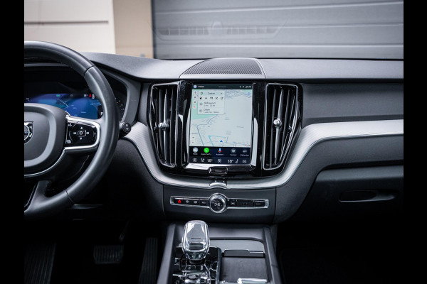 Volvo XC60 2.0 T6 Plug-in hybrid AWD Plus Dark - Long Range l Pano l Trekhaak l 360cam