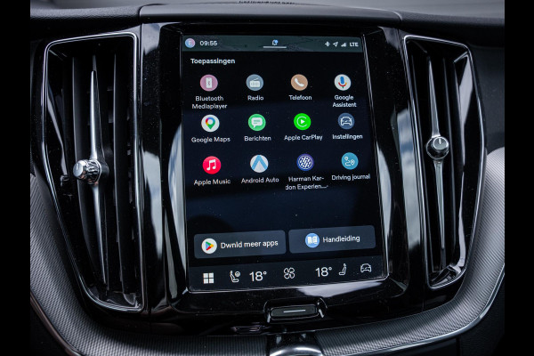 Volvo XC60 2.0 T6 Plug-in hybrid AWD Plus Dark - Long Range l Pano l Trekhaak l 360cam