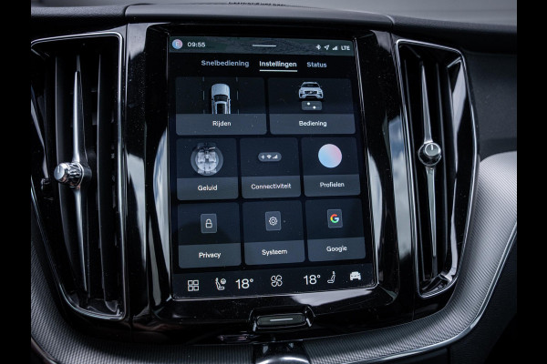 Volvo XC60 2.0 T6 Plug-in hybrid AWD Plus Dark - Long Range l Pano l Trekhaak l 360cam
