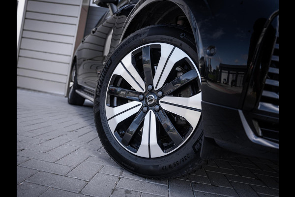 Volvo XC60 2.0 T6 Plug-in hybrid AWD Plus Dark - Long Range l Pano l Trekhaak l 360cam