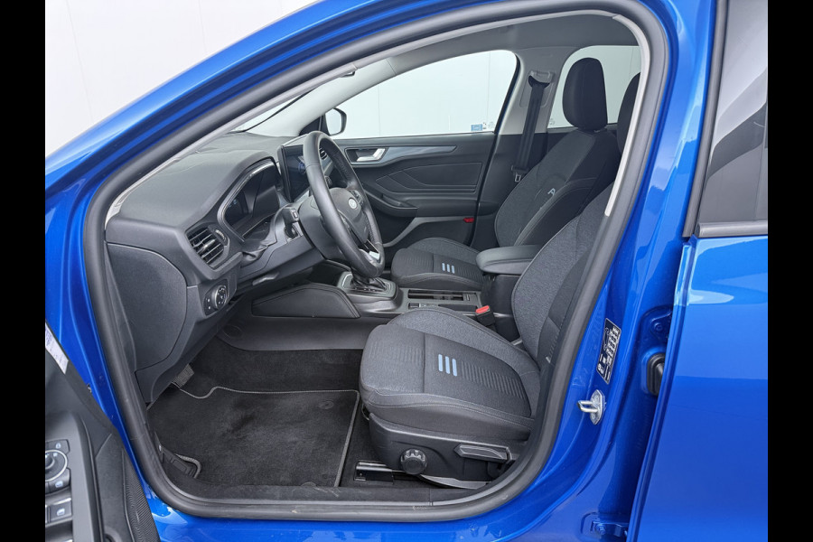 Ford FOCUS Wagon 1.0 EcoBoost Hybrid Active X - Trekhaak - All-Season banden - Camera - AppleCarplay - Android Auto - Virena Zekerheidspakket 895,-