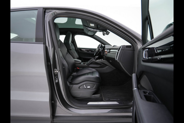 Porsche Cayenne Coupé 3.0 E-Hybrid (Plug-in) (INCL.BTW) Aut. *PANO | LEATHER | FULL-LED | SPORT-CHRONO | TOP-VIEW | ADAPTIVE-CRUISE | BOSE-SOUND | DAB+ | NAVI-FULLMAP | COMFORT-SEATS | SHIFT-PADDLES | KEYLESS | ECC | PDC | 20''ALU*