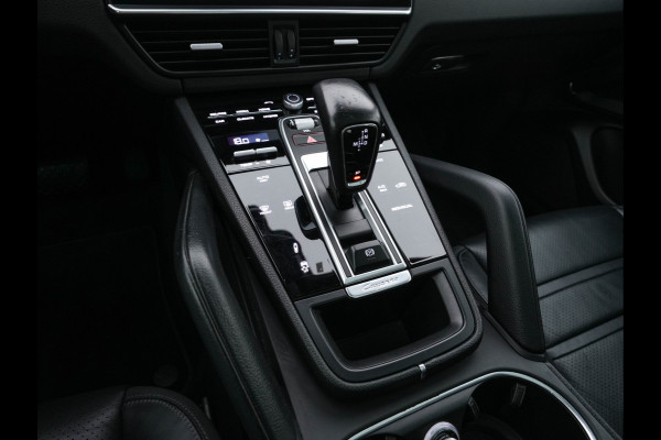 Porsche Cayenne Coupé 3.0 E-Hybrid (Plug-in) (INCL.BTW) Aut. *PANO | LEATHER | FULL-LED | SPORT-CHRONO | TOP-VIEW | ADAPTIVE-CRUISE | BOSE-SOUND | DAB+ | NAVI-FULLMAP | COMFORT-SEATS | SHIFT-PADDLES | KEYLESS | ECC | PDC | 20''ALU*