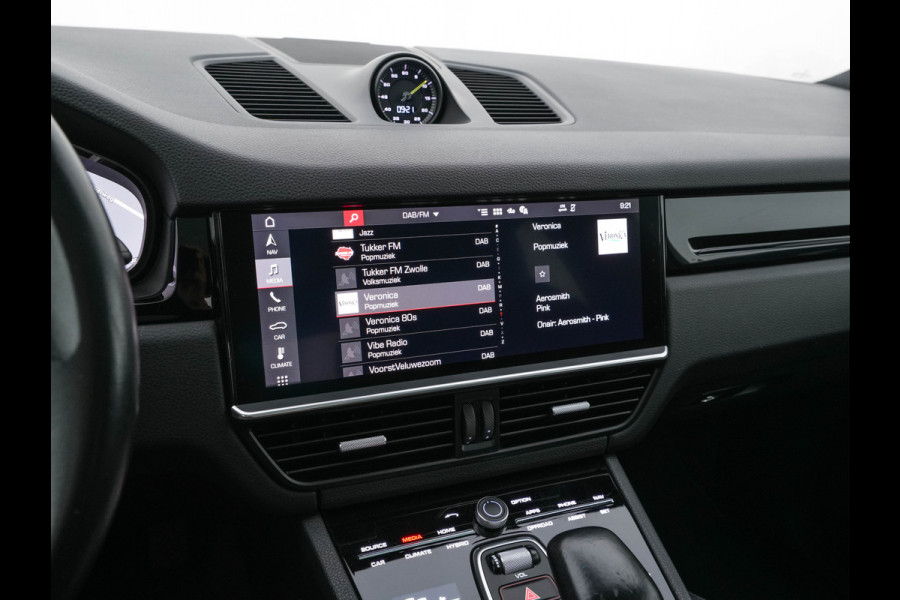 Porsche Cayenne Coupé 3.0 E-Hybrid (Plug-in) (INCL.BTW) Aut. *PANO | LEATHER | FULL-LED | SPORT-CHRONO | TOP-VIEW | ADAPTIVE-CRUISE | BOSE-SOUND | DAB+ | NAVI-FULLMAP | COMFORT-SEATS | SHIFT-PADDLES | KEYLESS | ECC | PDC | 20''ALU*