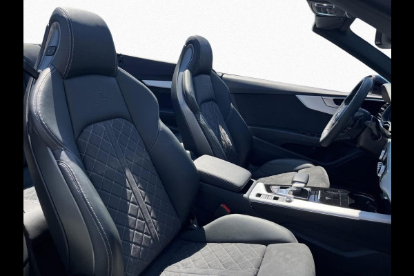 Audi A5 Cabriolet 35 Tfsi S-LINE ** LED, S-SPORTST, TREKH, MASSAGE, 20-inch LMV ** UNFALLFREI - Slechts 24.997km. (!) ** ** INFORMEER OOK NAAR ONZE AANTREKKELIJKE FINANCIAL-LEASE TARIEVEN **