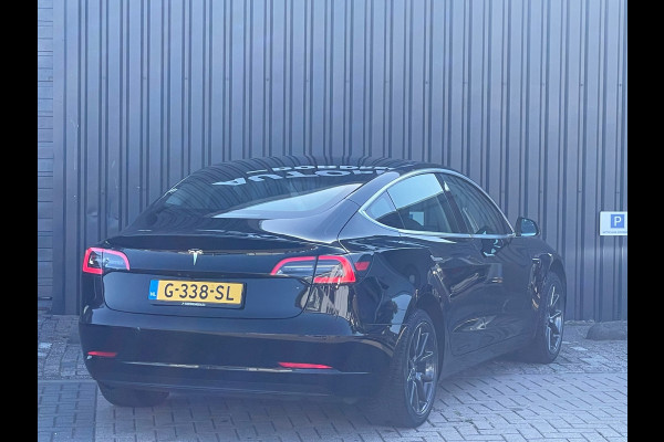 Tesla Model 3 Standard RWD Plus 60 kWh