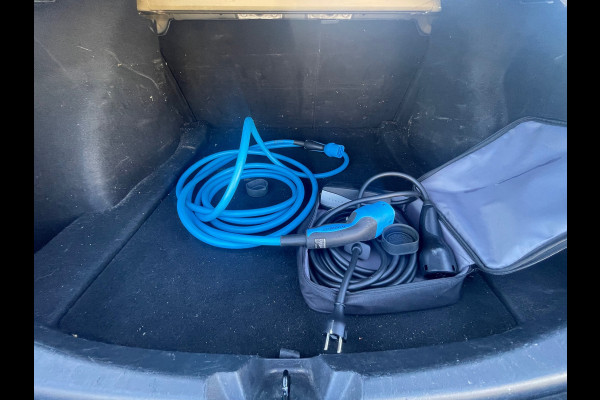 Tesla Model 3 Standard RWD Plus 60 kWh
