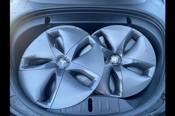 Tesla Model 3 Standard RWD Plus 60 kWh