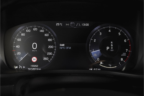 Volvo XC40 2.0 T4 190 PK Inscription Orig. NL | S/K-Panodak | Dig. Cockpit | Cruise | Winterpakket | Camera | NAV+App. Connect | ECC | Elek. Klep | Trekhaak | LM 19" |