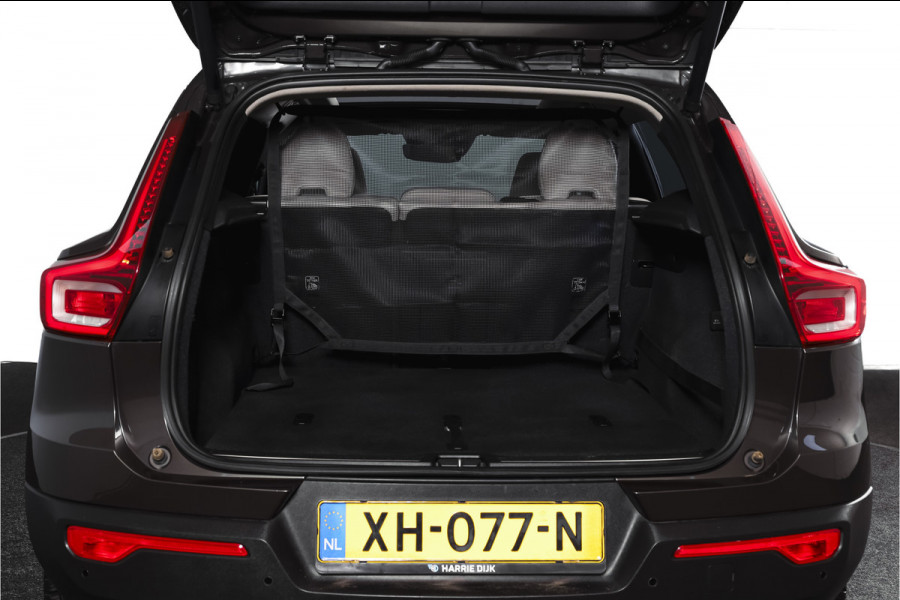 Volvo XC40 2.0 T4 190 PK Inscription Orig. NL | S/K-Panodak | Dig. Cockpit | Cruise | Winterpakket | Camera | NAV+App. Connect | ECC | Elek. Klep | Trekhaak | LM 19" |