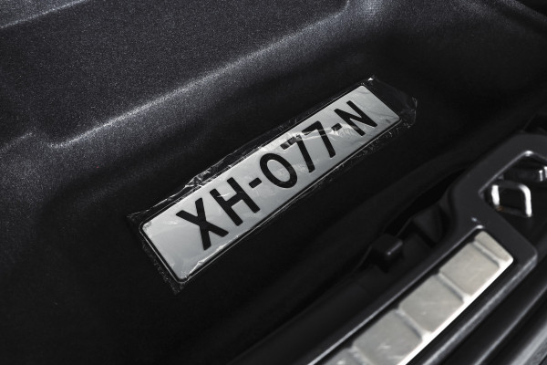 Volvo XC40 2.0 T4 190 PK Inscription Orig. NL | S/K-Panodak | Dig. Cockpit | Cruise | Winterpakket | Camera | NAV+App. Connect | ECC | Elek. Klep | Trekhaak | LM 19" |