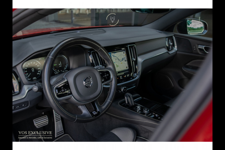 Volvo S60 2.0 T6 AWD Twin Engine R-Design Harman-Kardon|ACC|Keyless|18"|Verw-sportstoelen|Camera|Aut8