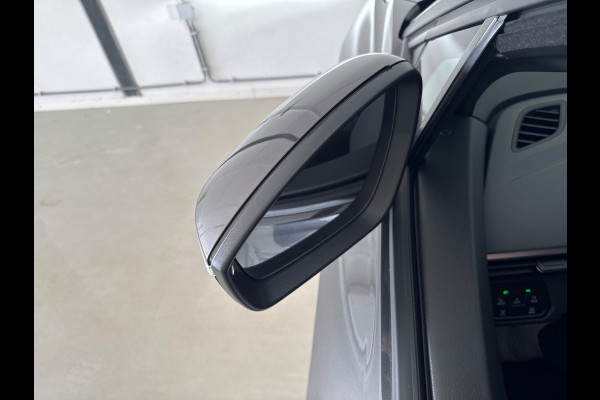 Volkswagen ID.4 Pure 52 kWh 150pk NAVI/CARPLAY/IQ.LIGHT