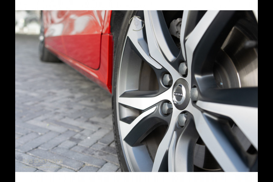 Volvo S60 2.0 T6 AWD Twin Engine R-Design Harman-Kardon|ACC|Keyless|18"|Verw-sportstoelen|Camera|Aut8