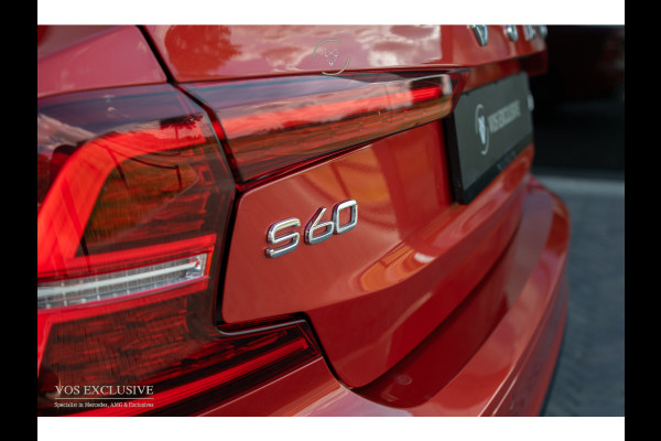 Volvo S60 2.0 T6 AWD Twin Engine R-Design Harman-Kardon|ACC|Keyless|18"|Verw-sportstoelen|Camera|Aut8