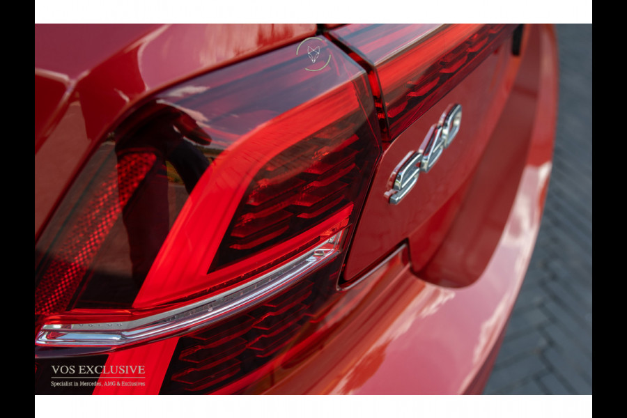 Volvo S60 2.0 T6 AWD Twin Engine R-Design Harman-Kardon|ACC|Keyless|18"|Verw-sportstoelen|Camera|Aut8