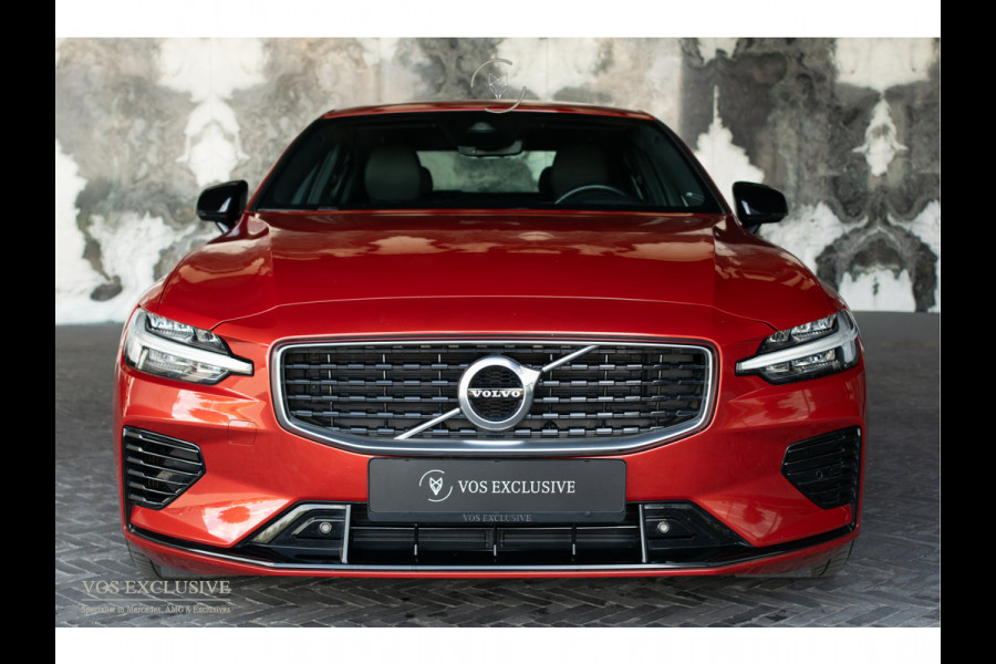 Volvo S60 2.0 T6 AWD Twin Engine R-Design Harman-Kardon|ACC|Keyless|18"|Verw-sportstoelen|Camera|Aut8