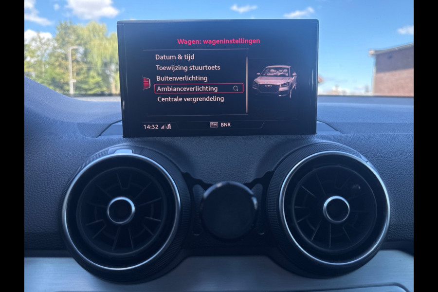 Audi Q2 35 TFSI 150PK S-LINE EDITION NAVI/PDC/HALF-LEDER
