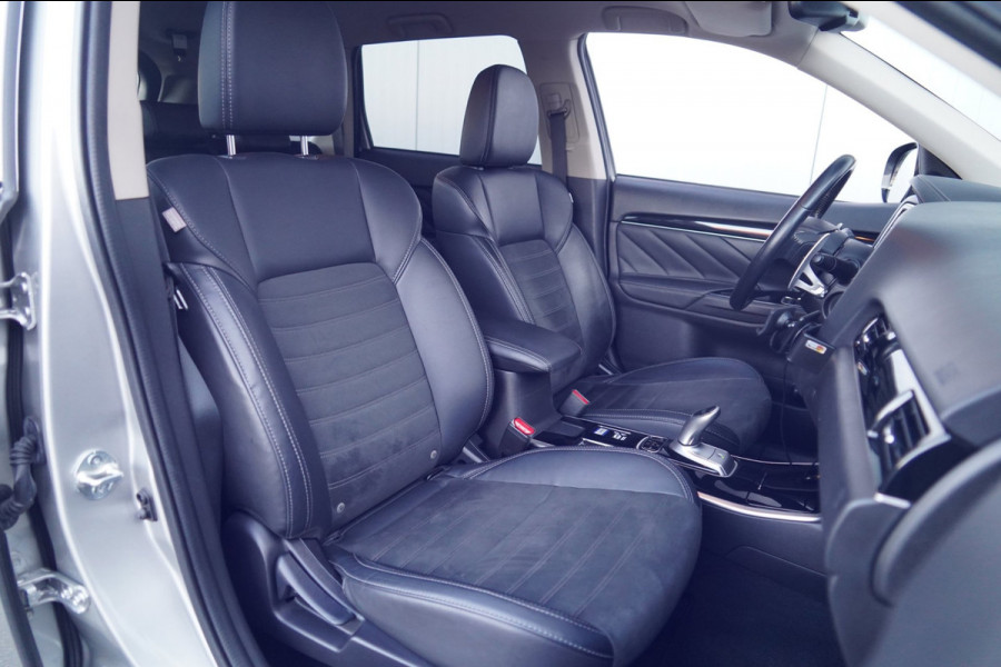 Mitsubishi Outlander 2.4 PHEV Pure+ / 18 Inch / 119dkm NAP / Carplay / Camera / NL-Auto
