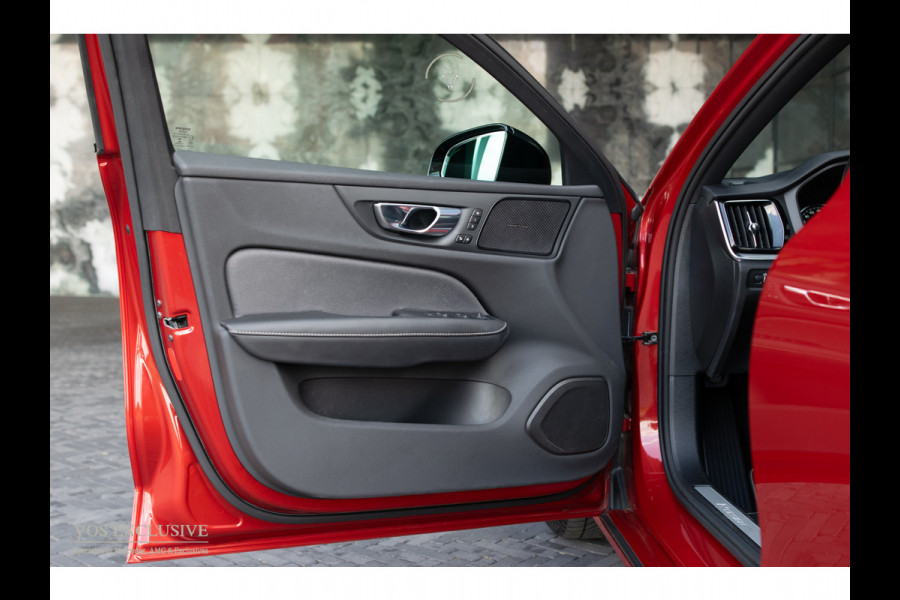 Volvo S60 2.0 T6 AWD Twin Engine R-Design Harman-Kardon|ACC|Keyless|18"|Verw-sportstoelen|Camera|Aut8