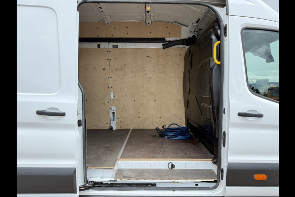 Ford E-Transit 68kWh L4H3 316km WLTP BEV Snelladen Carplay Climate control 360° camera Parkeersensoren v+a Stoelverwarming