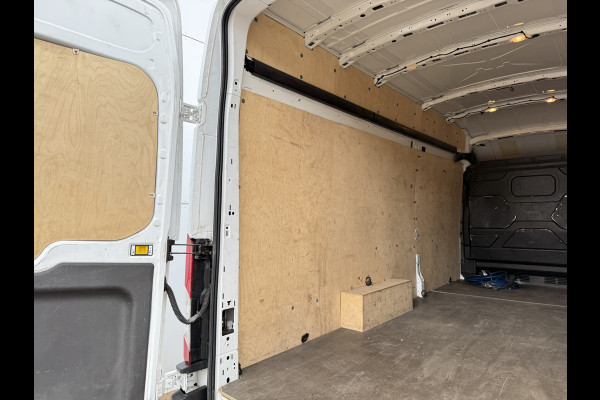 Ford E-Transit 68kWh L4H3 316km WLTP BEV Snelladen Carplay Climate control 360° camera Parkeersensoren v+a Stoelverwarming