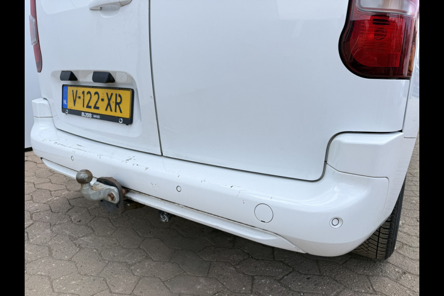 Opel Combo 1.5D 130PK Automaat L1 Climate Control Cruise Control Carplay Parkeersensoren Achter Trekhaak Camera