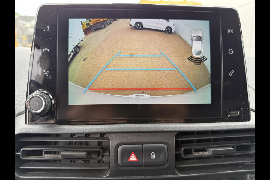 Opel Combo 1.5D 130PK Automaat L1 Climate Control Cruise Control Carplay Parkeersensoren Achter Trekhaak Camera