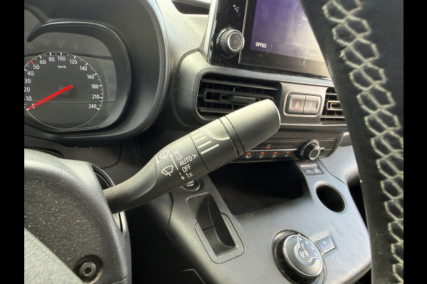 Opel Combo 1.5D 130PK Automaat L1 Climate Control Cruise Control Carplay Parkeersensoren Achter Trekhaak Camera