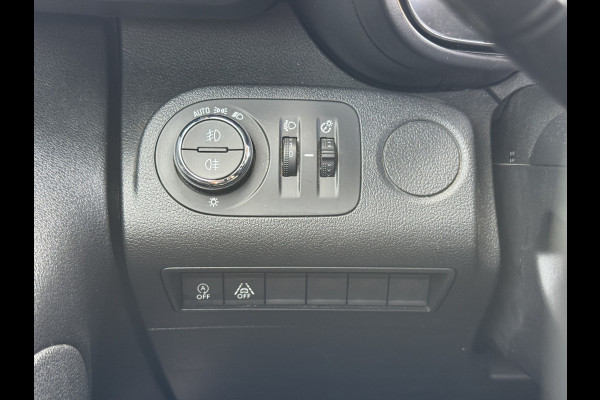 Opel Combo 1.5D 130PK Automaat L1 Climate Control Cruise Control Carplay Parkeersensoren Achter Trekhaak Camera