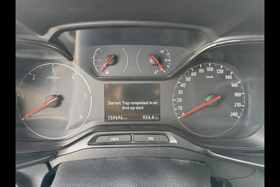 Opel Combo 1.5D 130PK Automaat L1 Climate Control Cruise Control Carplay Parkeersensoren Achter Trekhaak Camera