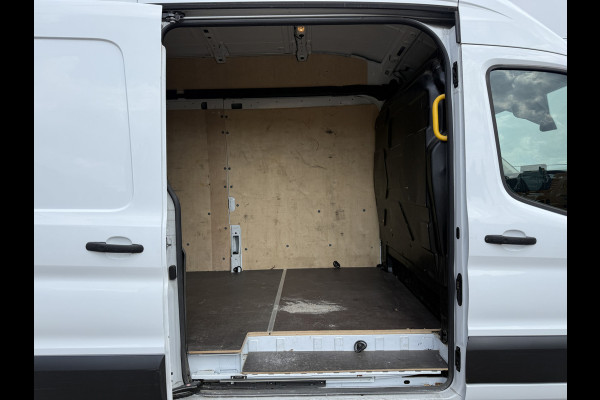 Ford E-Transit 68kWh 184PK L3H3 317km WLTP 98.5% (SOH) BEV Snelladen 360° Camera Climate Control Cruise Control Navigatie Carplay Parkeersensoren voor achter