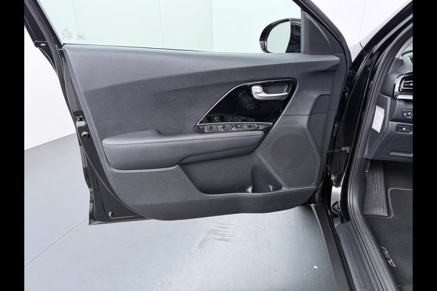 Kia Niro 1.6 GDi Hybrid DynamicLine - Navigatie - achteruitrijcamera -  Virena Zekerheidspakket 895 ,- BOVAG Garantie - Fabrieksgarantie T/M 2028