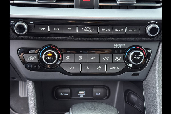 Kia Niro 1.6 GDi Hybrid DynamicLine - Navigatie - achteruitrijcamera -  Virena Zekerheidspakket 895 ,- BOVAG Garantie - Fabrieksgarantie T/M 2028