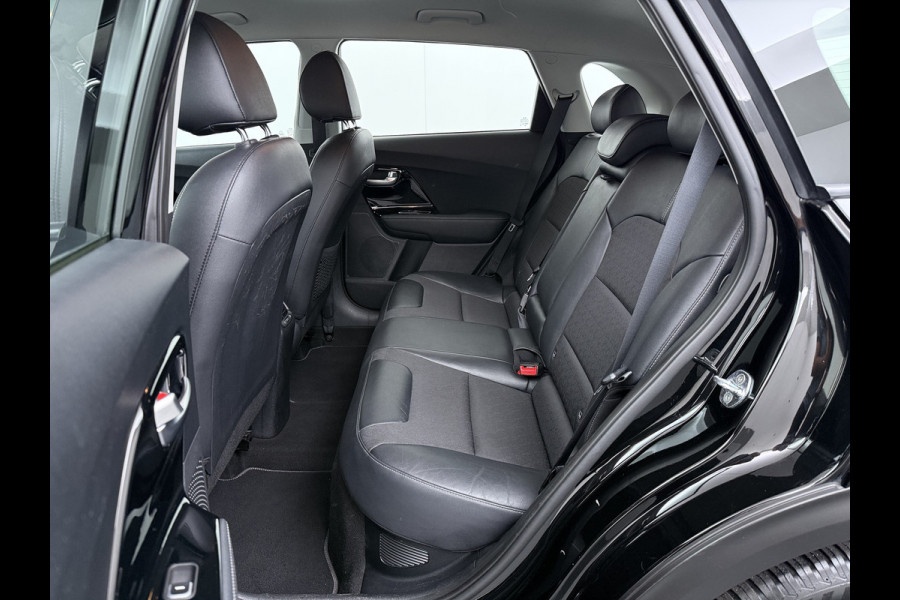 Kia Niro 1.6 GDi Hybrid DynamicLine - Navigatie - achteruitrijcamera -  Virena Zekerheidspakket 895 ,- BOVAG Garantie - Fabrieksgarantie T/M 2028