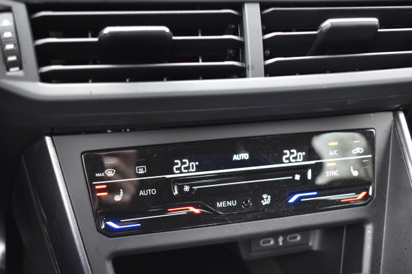 Volkswagen Polo 2.0 TSI 210PK DSG GTI-SPORT LED/CARPLAY/PDC
