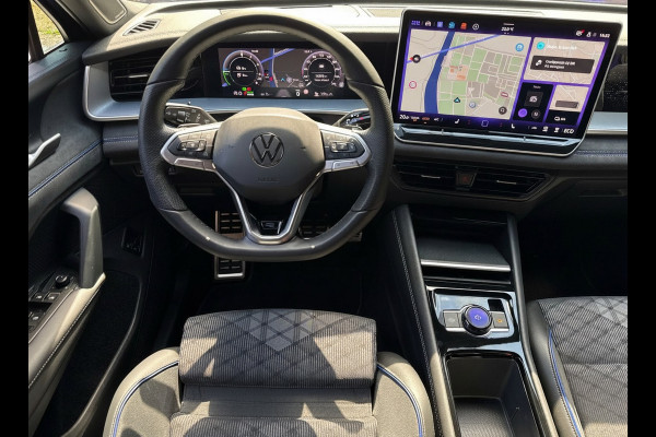 Volkswagen Tayron 1.5 eHybrid DSG R-LINE SPORT 360° CAMERA/HARMAN-KARDON/TREKHAAK