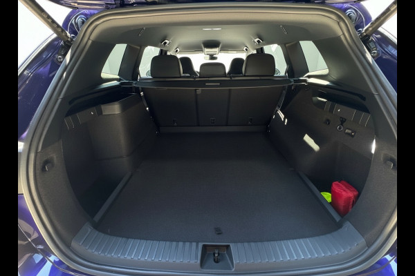 Volkswagen Tayron 1.5 eHybrid DSG R-LINE SPORT 360° CAMERA/HARMAN-KARDON/TREKHAAK