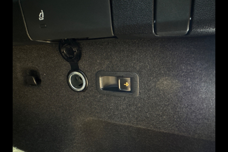Volkswagen Tayron 1.5 eHybrid DSG R-LINE SPORT 360° CAMERA/HARMAN-KARDON/TREKHAAK